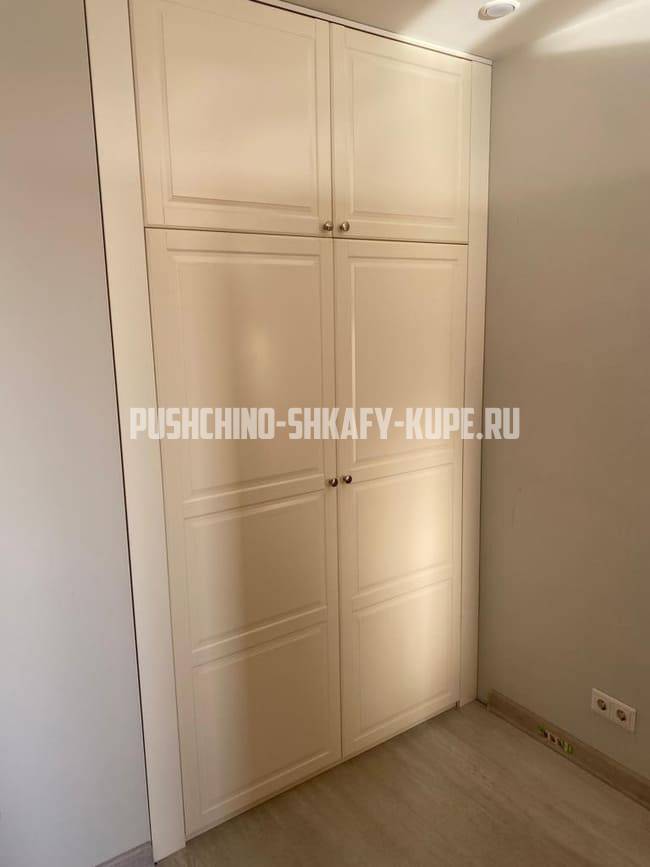 Распашные шкафы Пущино